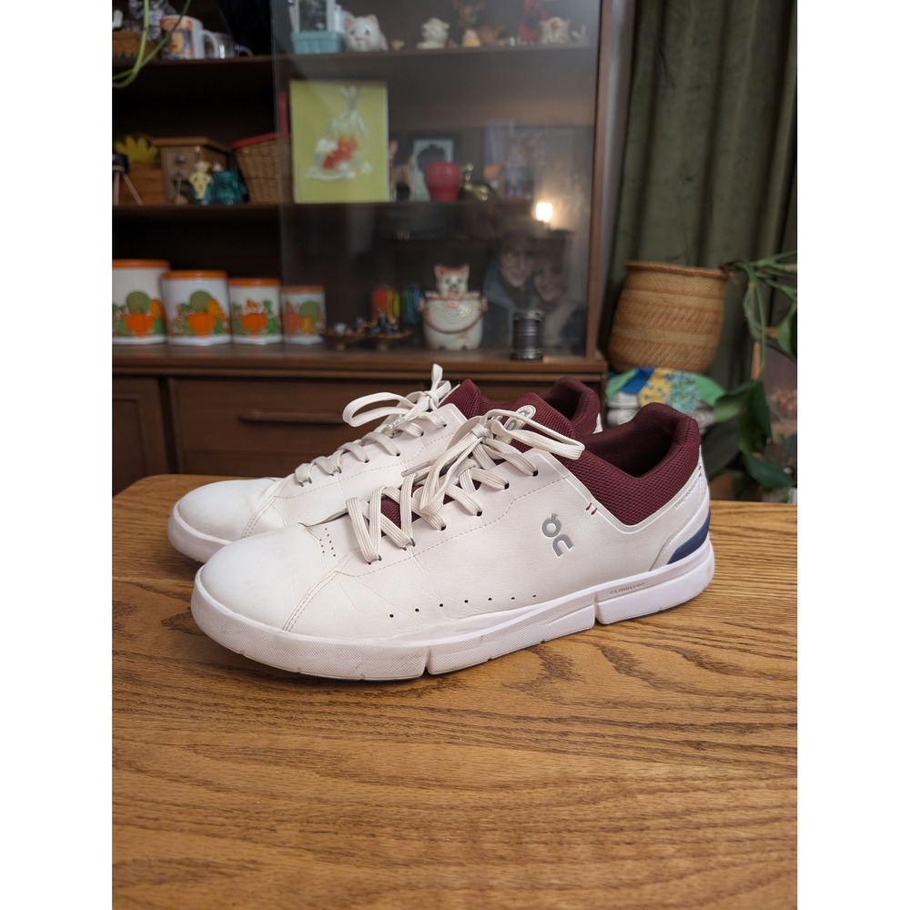 On Running The Roger Advantage Mens White Burgundy Navy Sneakers 48.99457